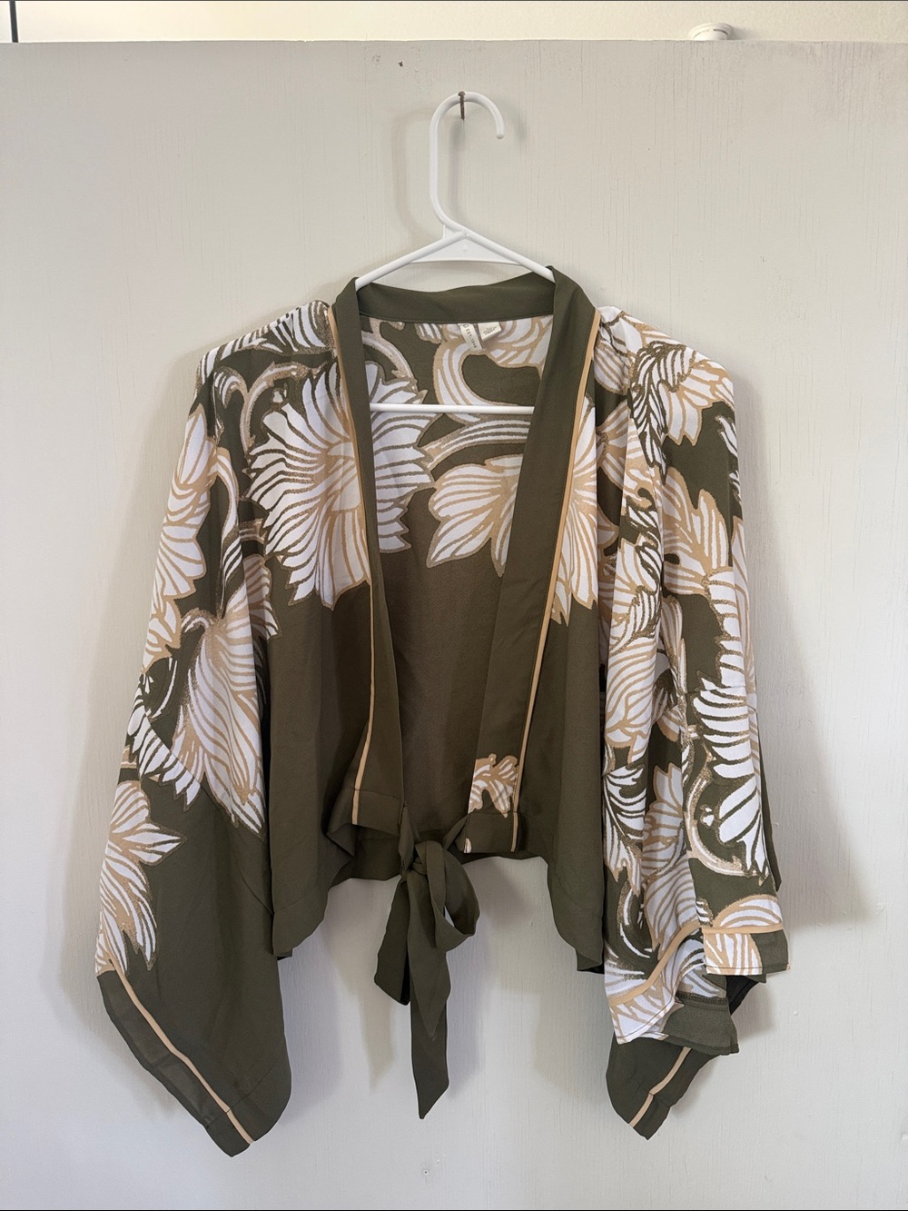 Cato Olive Green Floral Tie-Front Sweater Shrug